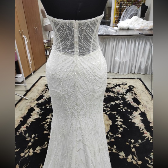 Custom made bridal dress - Picture 4 of 7